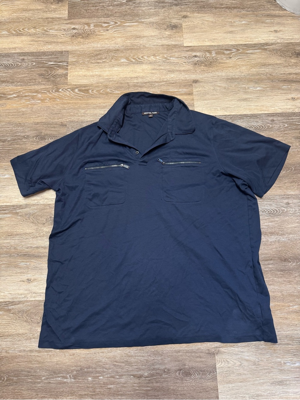 Michael kors— men’s collar shirt